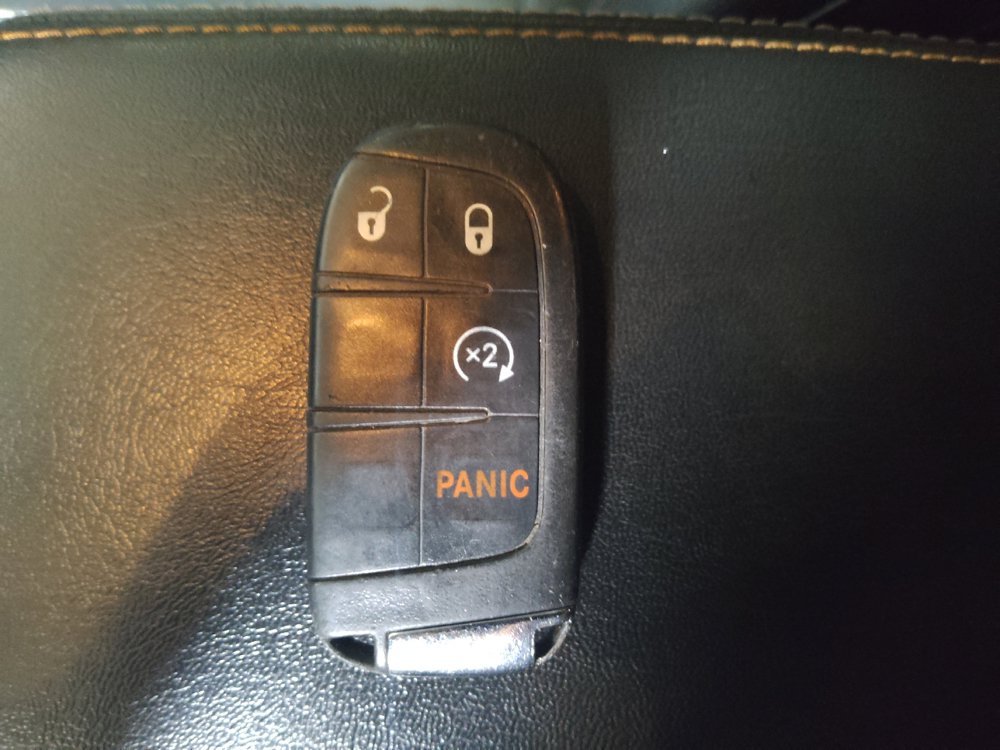 Used 2018 Jeep Compass Latitude w/ Popular Equipment Group FWD image 32
