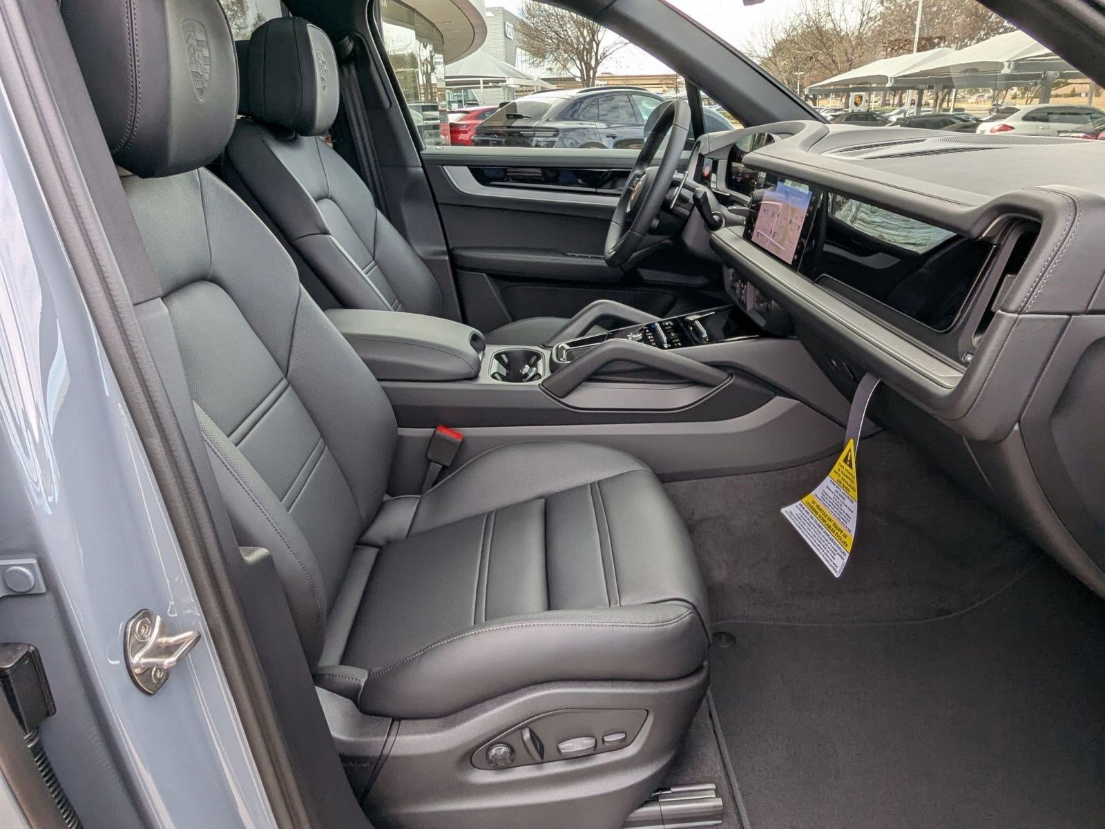 New 2026 Porsche Cayenne image 24