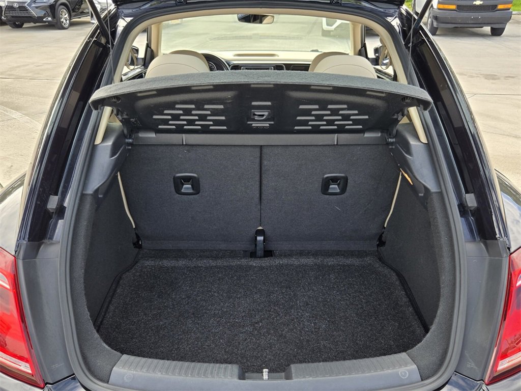 Used 2019 Volkswagen Beetle 2.0T SE image 13