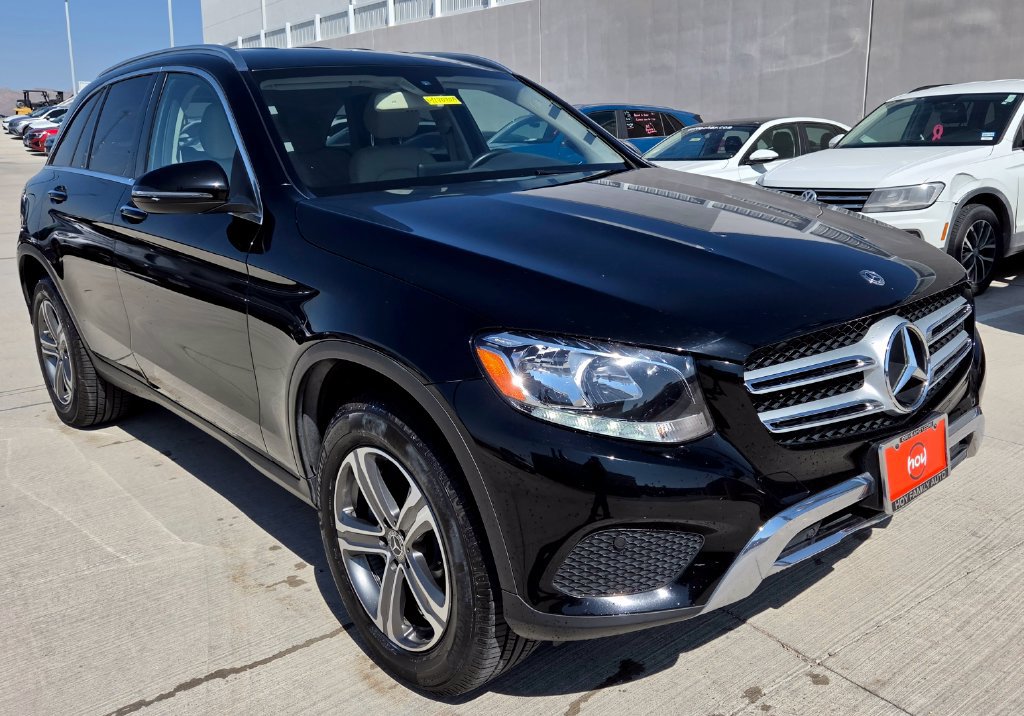 Used 2018 Mercedes-Benz GLC 300 image 2
