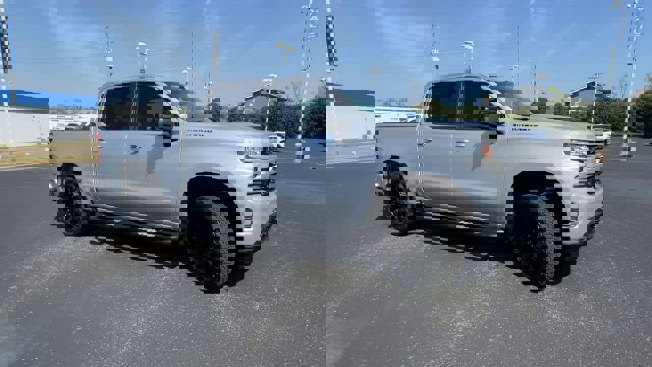 Used 2019 Chevrolet Silverado 1500 RST w/ All-Star Edition image 2