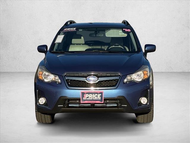 Used 2016 Subaru Crosstrek 2.0i Limited w/ Popular Package #2 AWD/4WD image 2