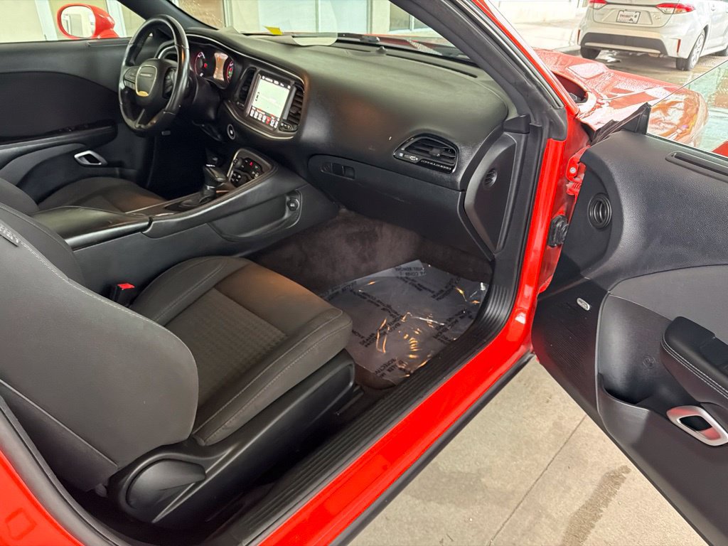 Used 2017 Dodge Challenger SXT w/ Blacktop Package RWD image 27