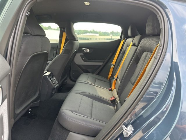 Used 2022 Polestar Polestar 2 w/ Performance Package image 11