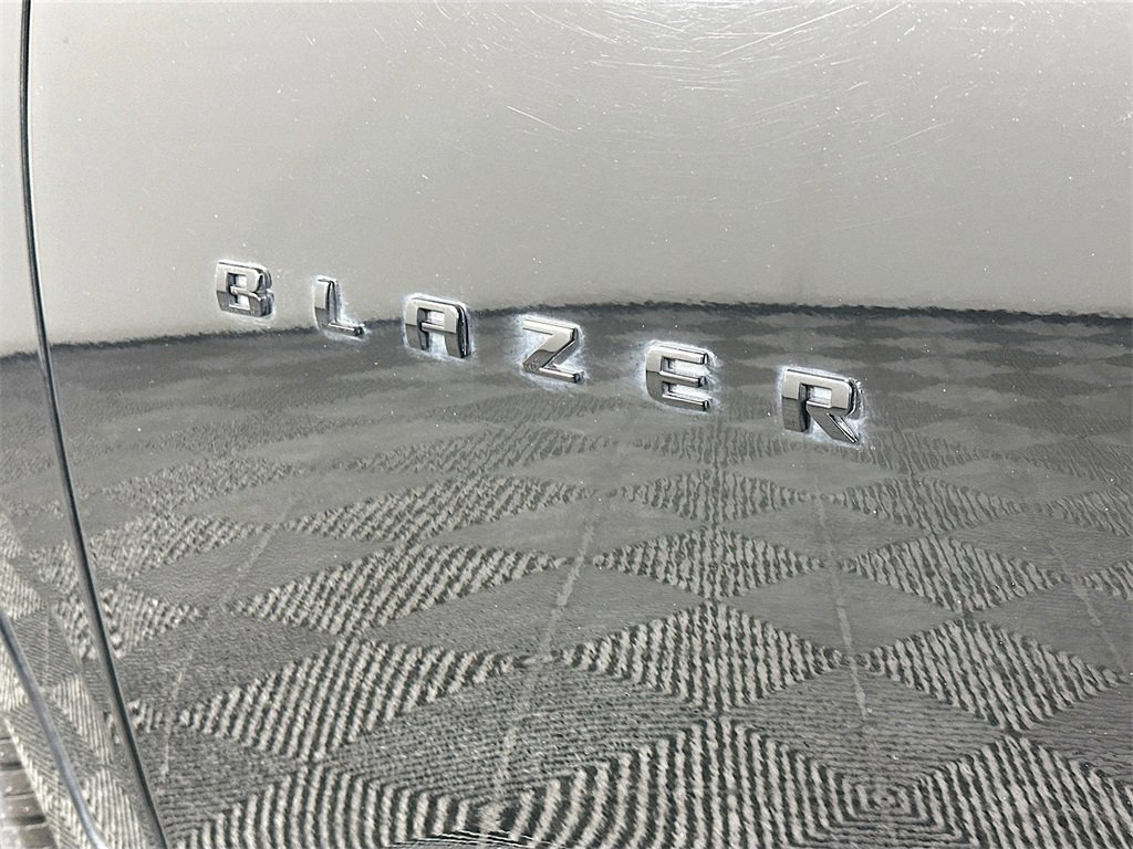 Used 2019 Chevrolet Blazer Premier w/ Driver Confidence II Package image 28