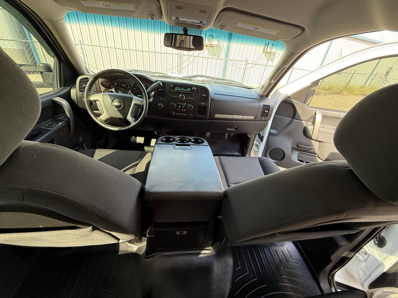 Used 2014 Chevrolet Silverado 2500 LT w/ Interior Plus Package image 28