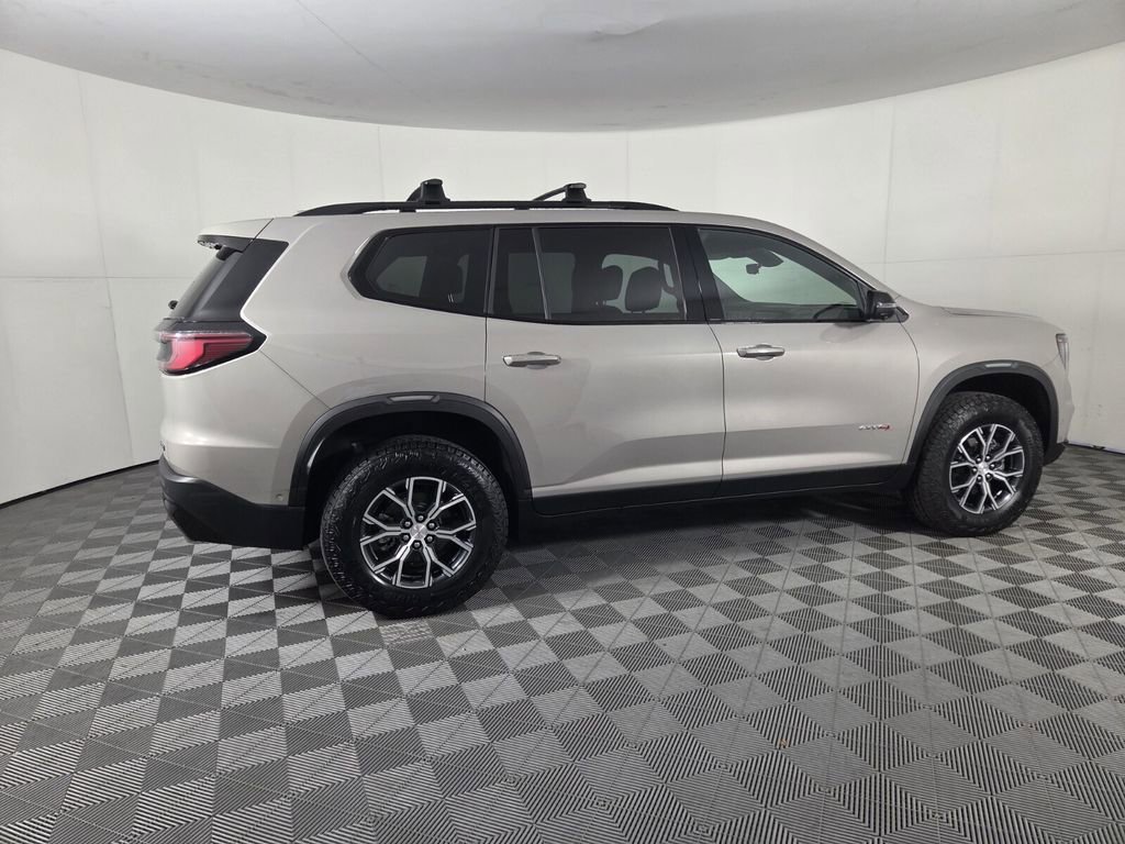 Used 2026 GMC Acadia AT4 w/ Super Cruise Package AWD/4WD image 5