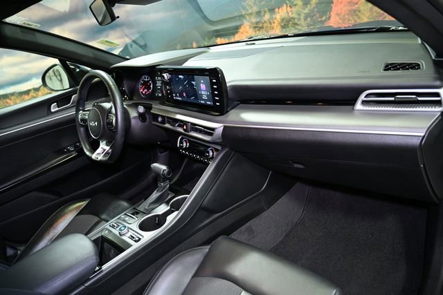 Used 2022 Kia K5 GT-Line image 59