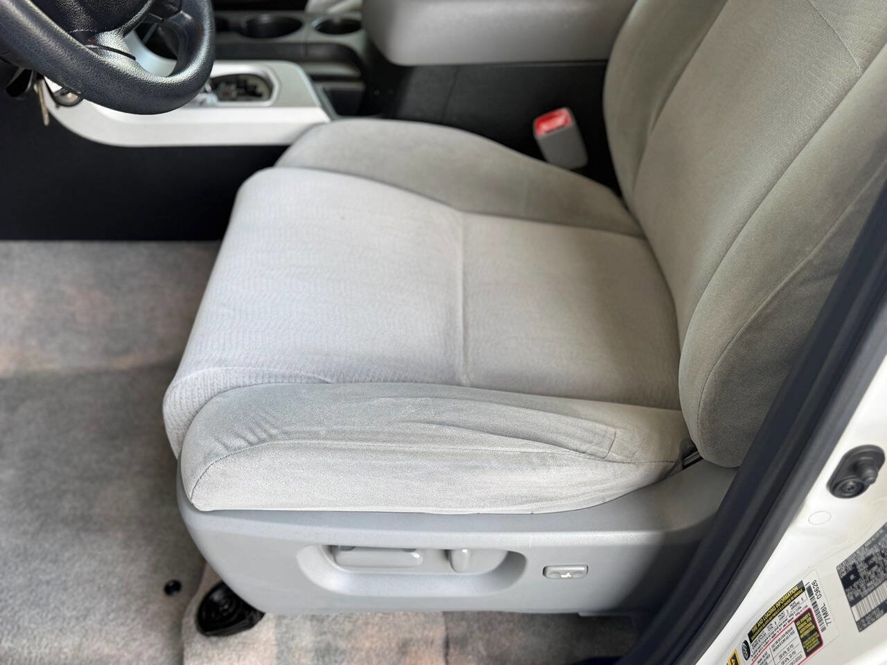 Used 2008 Toyota Sequoia SR5 image 8