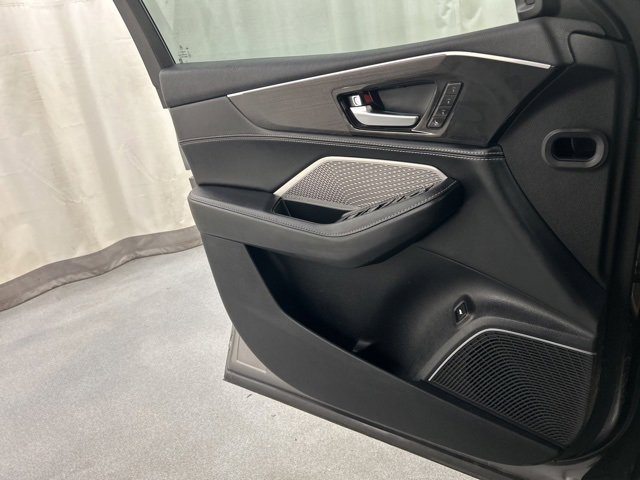 Used 2023 Acura MDX SH-AWD w/ Advance Package image 19