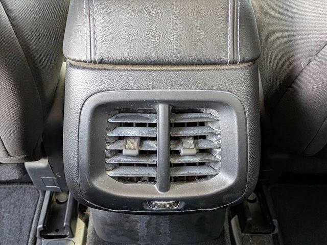 Used 2020 Jeep Cherokee Latitude image 17