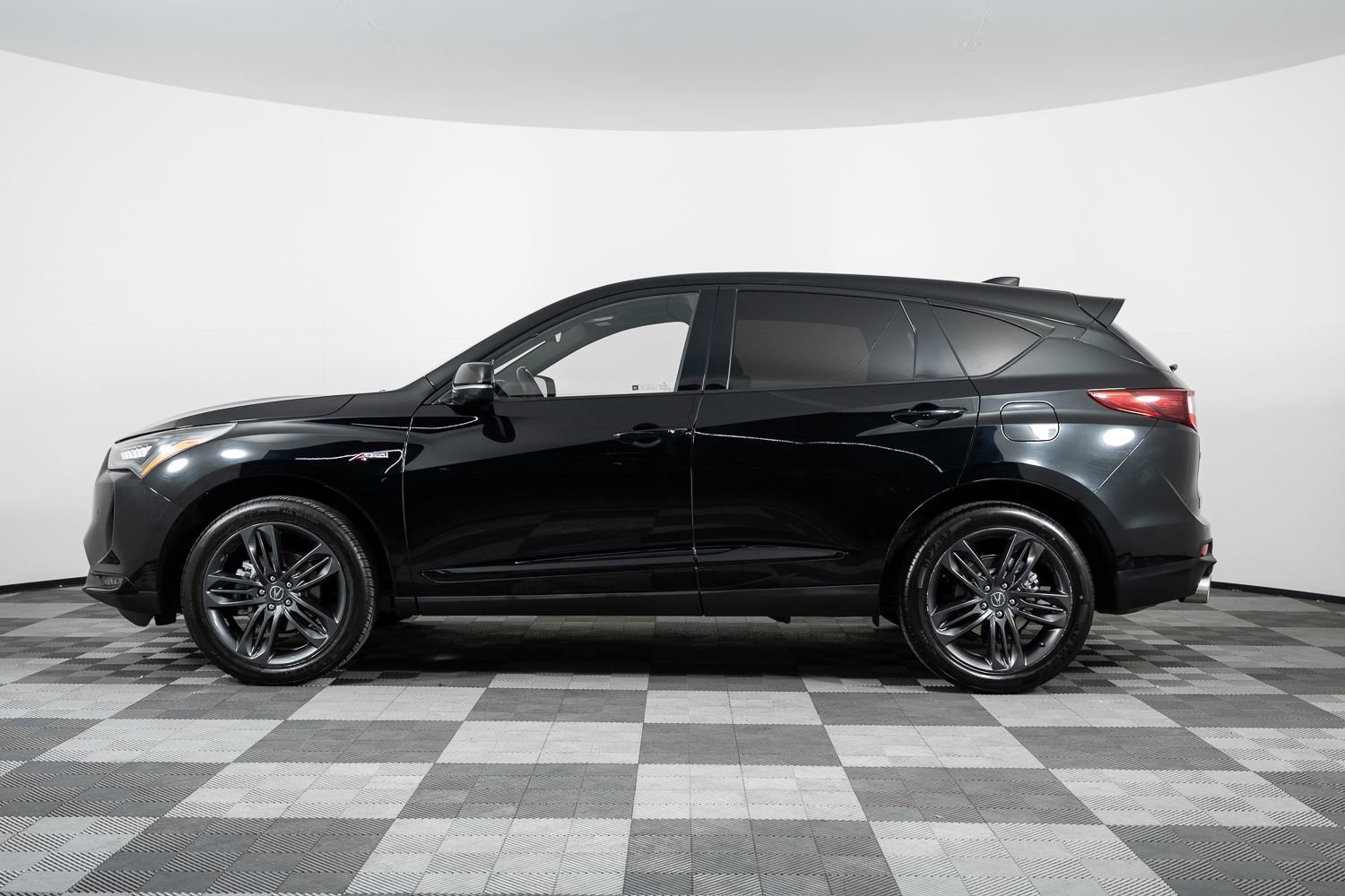 Used 2022 Acura RDX A-Spec image 3