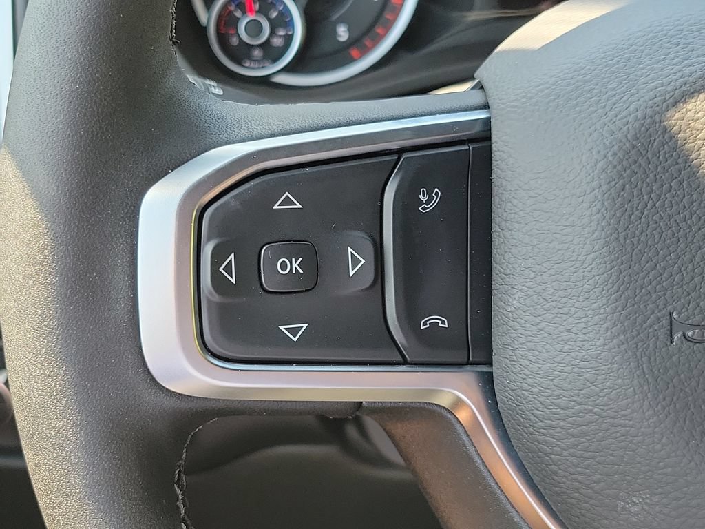 New 2026 RAM 3500 Big Horn AWD/4WD image 12