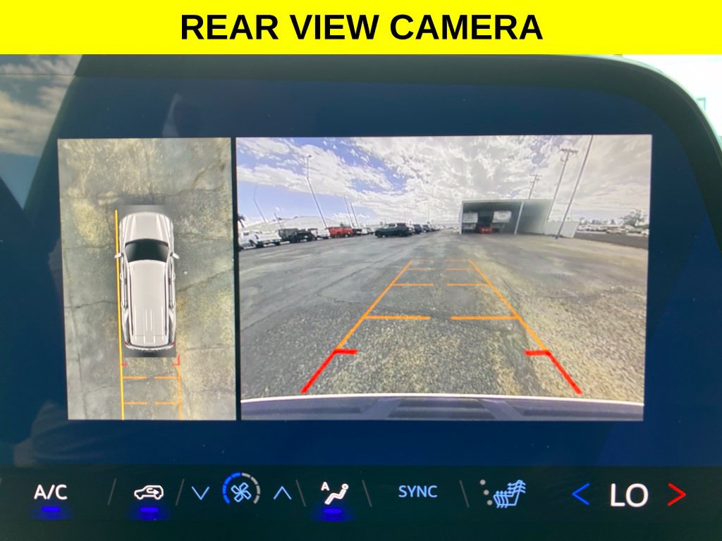 Used 2025 Chevrolet Tahoe LT RWD image 9