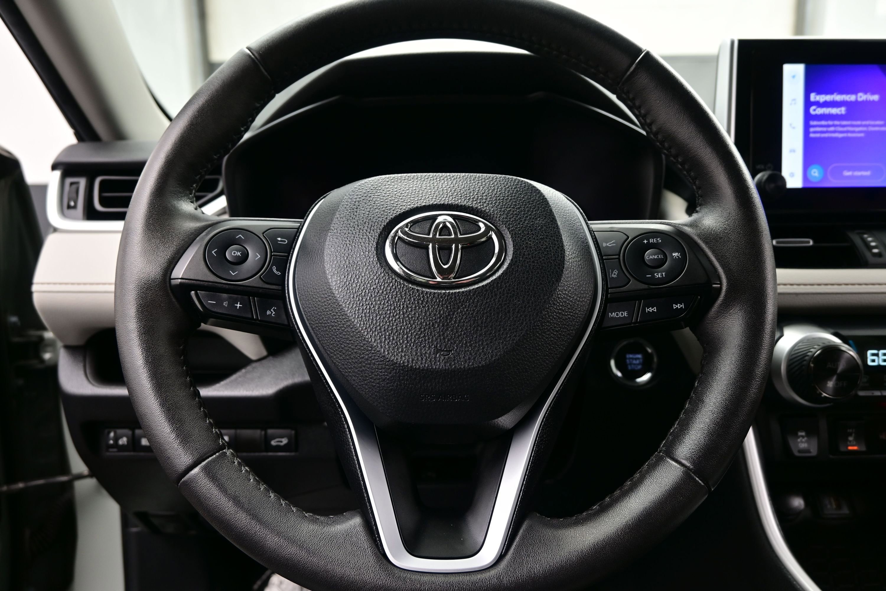 Used 2023 Toyota RAV4 XLE Premium AWD/4WD image 25