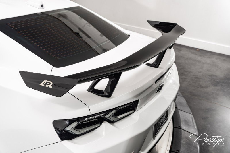 Used 2022 Chevrolet Camaro ZL1 image 19