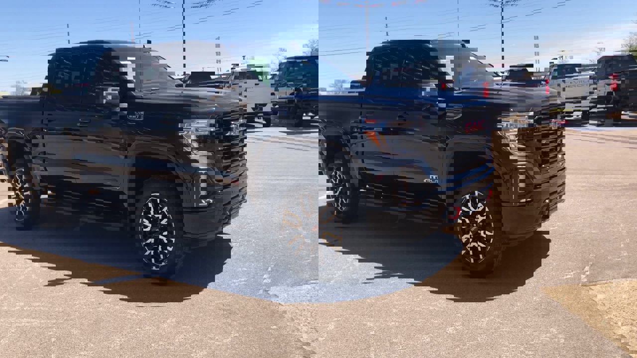 Used 2019 GMC Sierra 1500 AT4 w/ AT4 Premium Package image 2