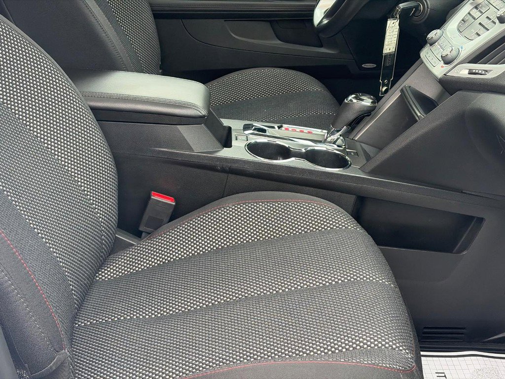 Used 2017 GMC Terrain SLE w/ Convenience Package image 18