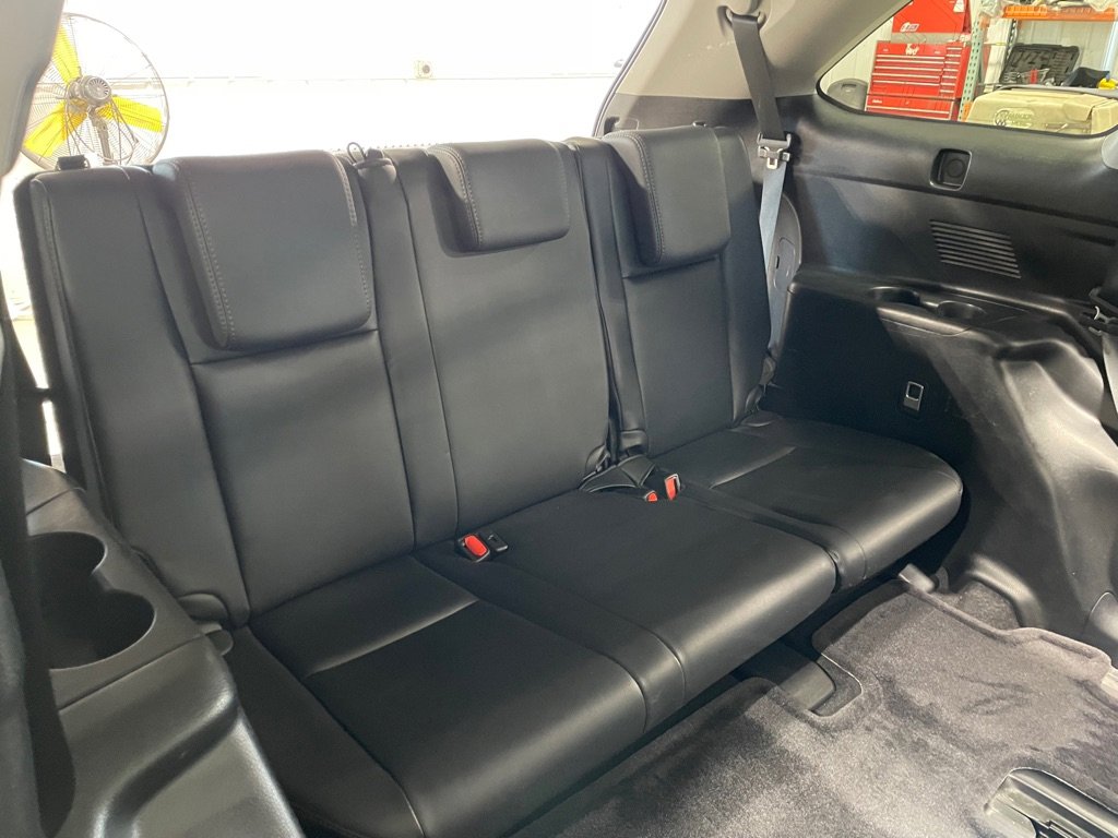 Used 2016 Toyota Highlander Limited Platinum image 23