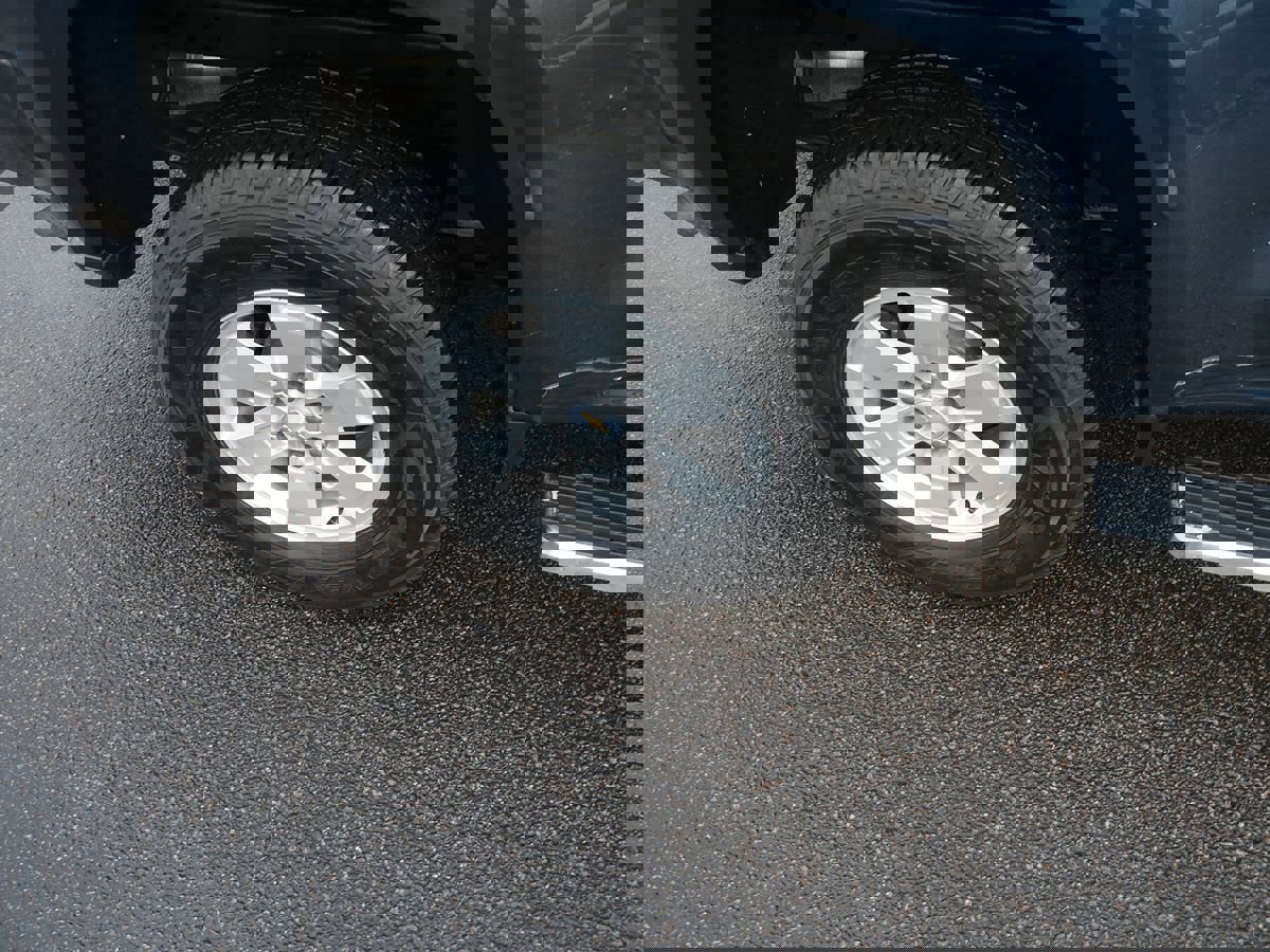 Used 2019 Chevrolet Colorado W/T w/ WT Convenience Package image 31