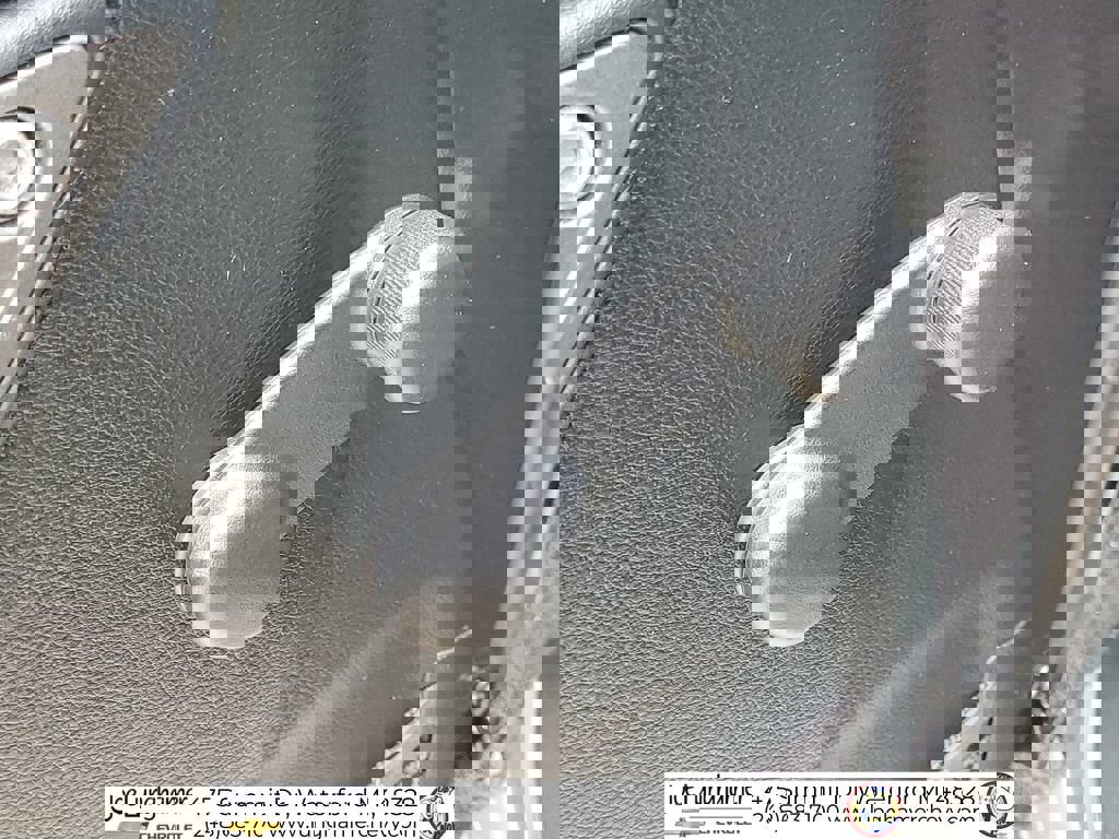 Used 2018 Jeep Wrangler Unlimited Sport image 22