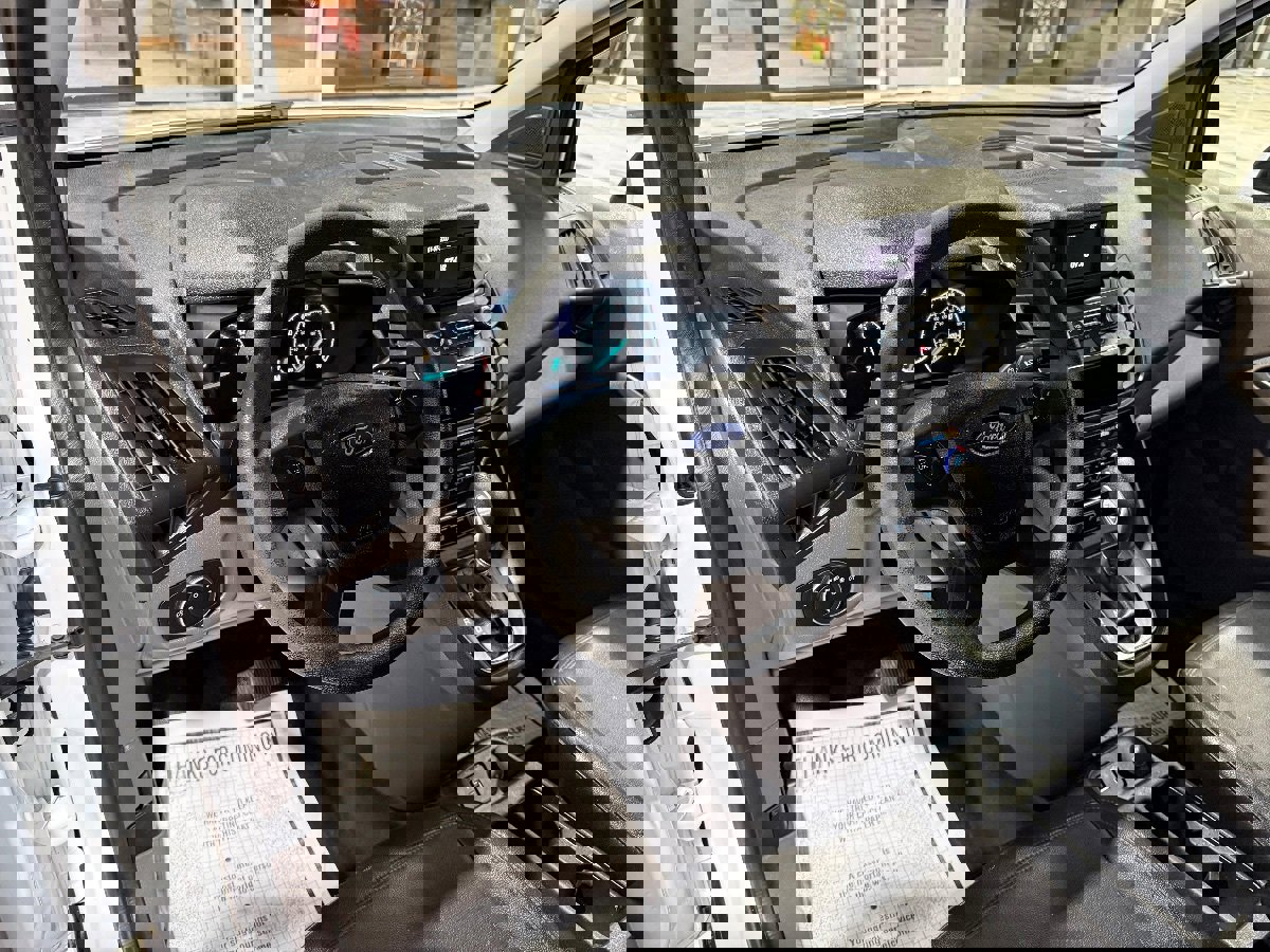 Used 2020 Ford Transit Connect XL image 26