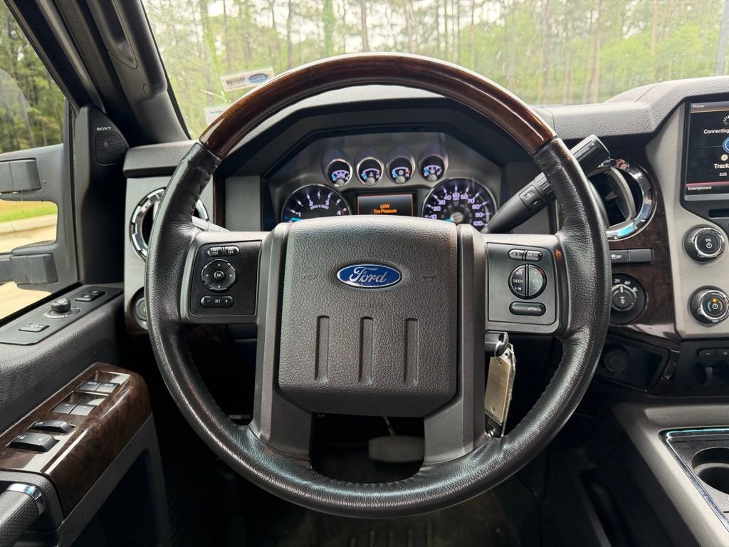 Used 2014 Ford F250 Platinum AWD/4WD image 16