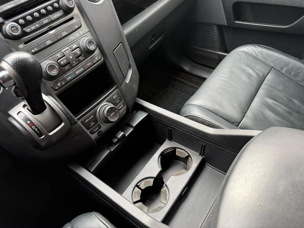 Used 2013 Honda Pilot Touring image 15