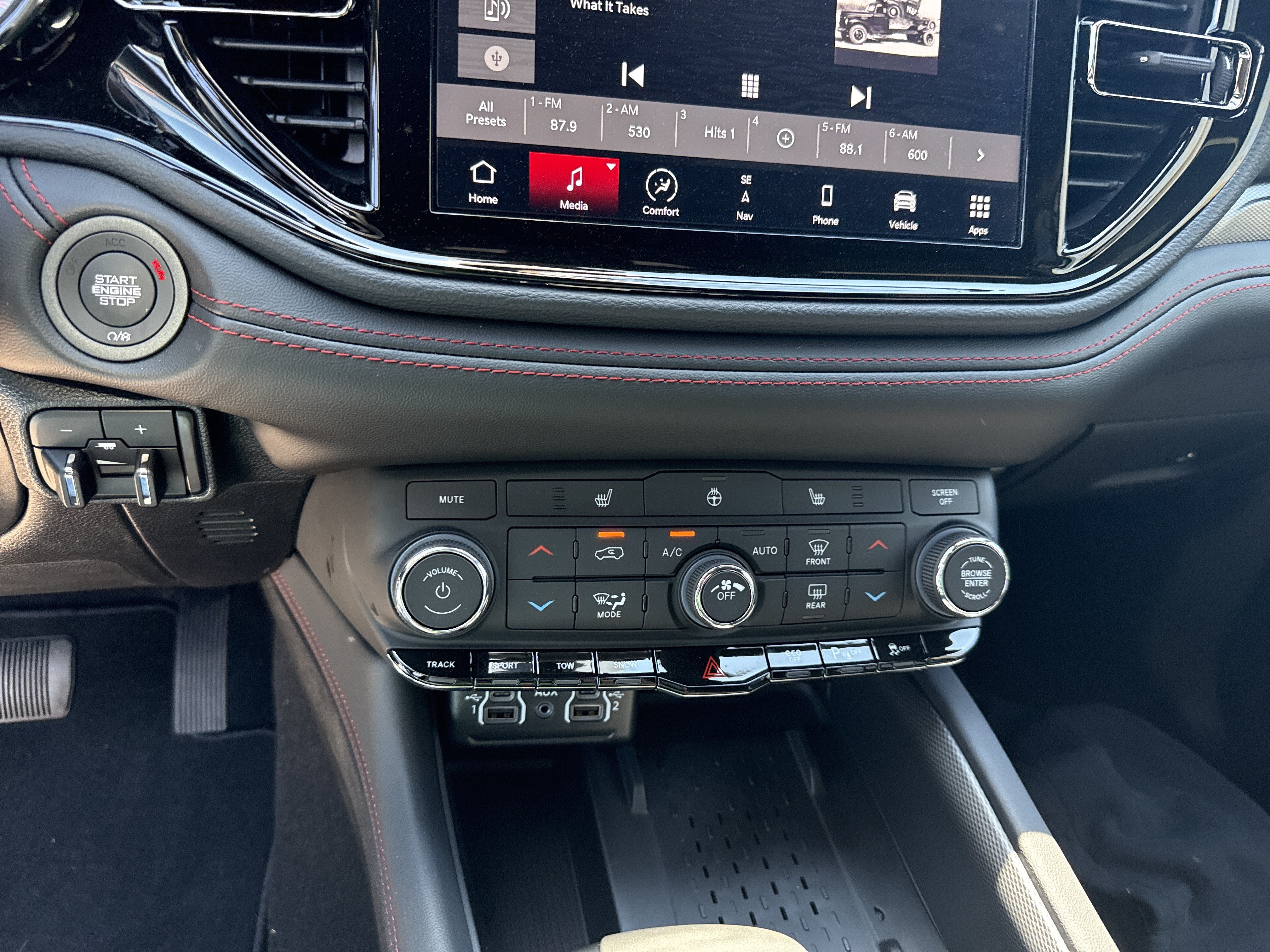 New 2026 Dodge Durango GT w/ Tow 'N Go Package AWD/4WD image 29