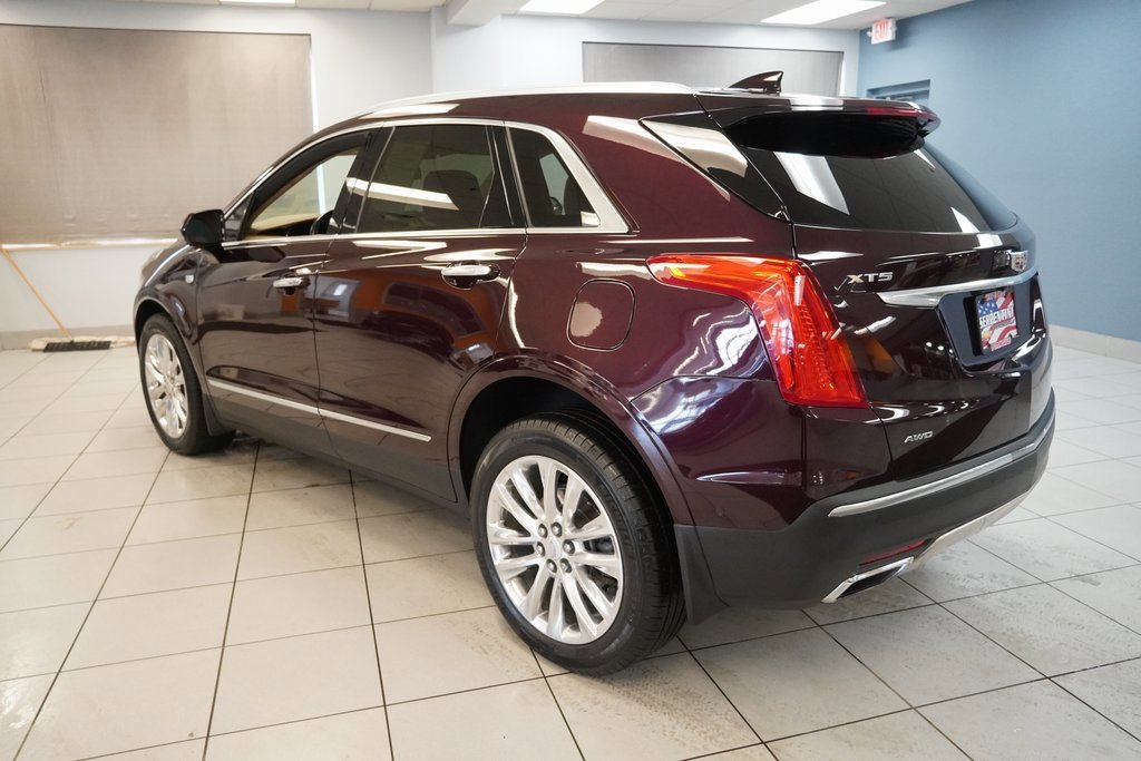 Used 2018 Cadillac XT5 Platinum w/ Driver Assist Package image 12