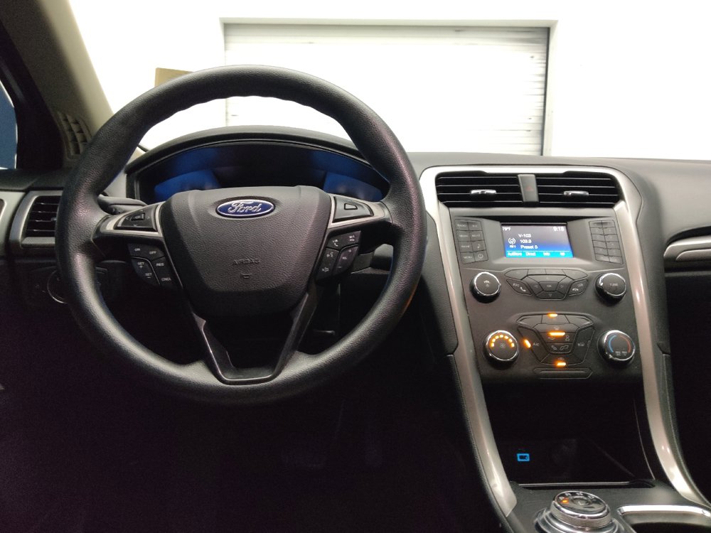 Used 2019 Ford Fusion S FWD image 22
