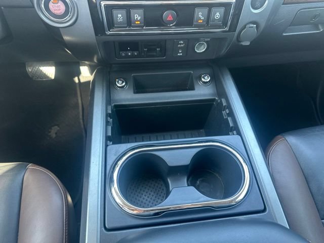 Used 2017 Nissan Titan Platinum Reserve RWD image 17