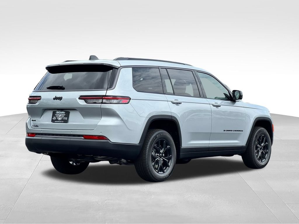 New 2026 Jeep Grand Cherokee L 4WD image 7