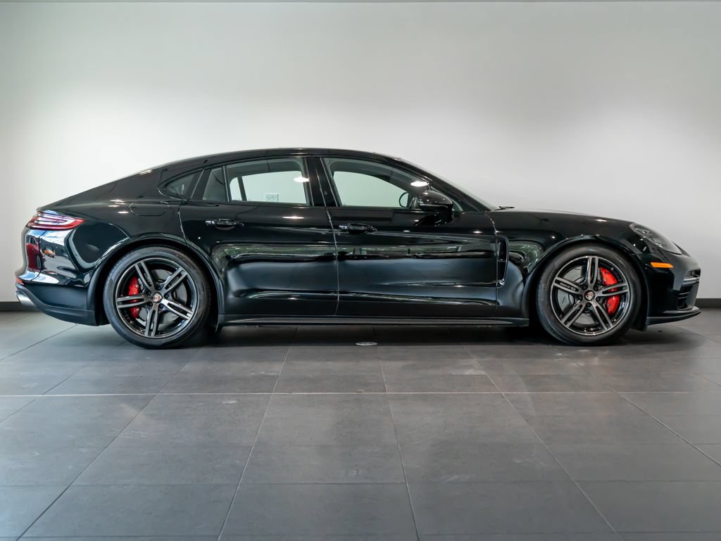 Certified 2018 Porsche Panamera Turbo AWD/4WD image 8