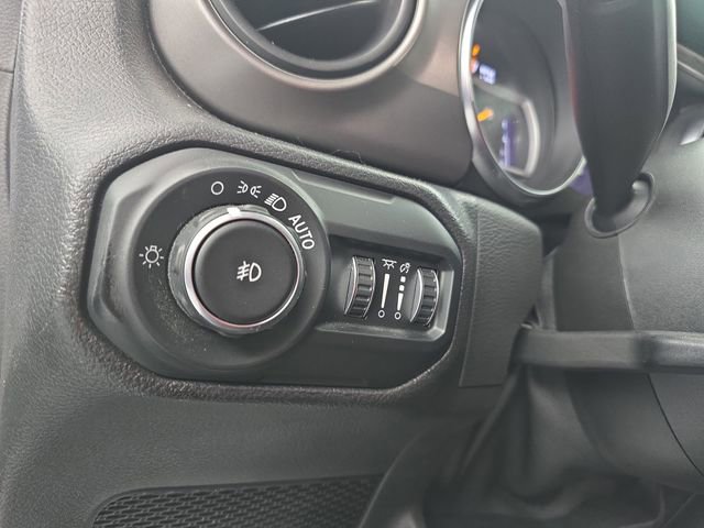 Used 2021 Jeep Wrangler Unlimited Sport image 40