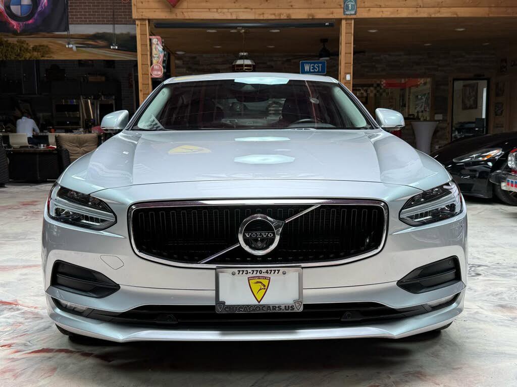 Used 2017 Volvo S90 T6 Momentum w/ Vision Package AWD/4WD image 2