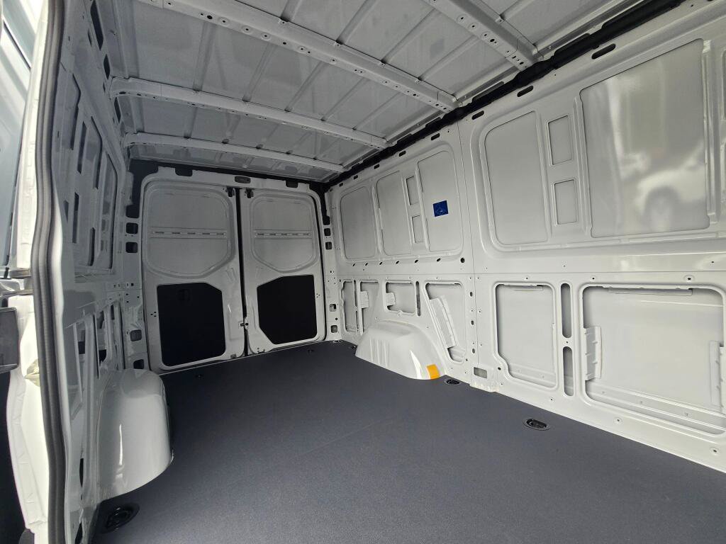 New 2026 Mercedes-Benz Sprinter 2500 image 17
