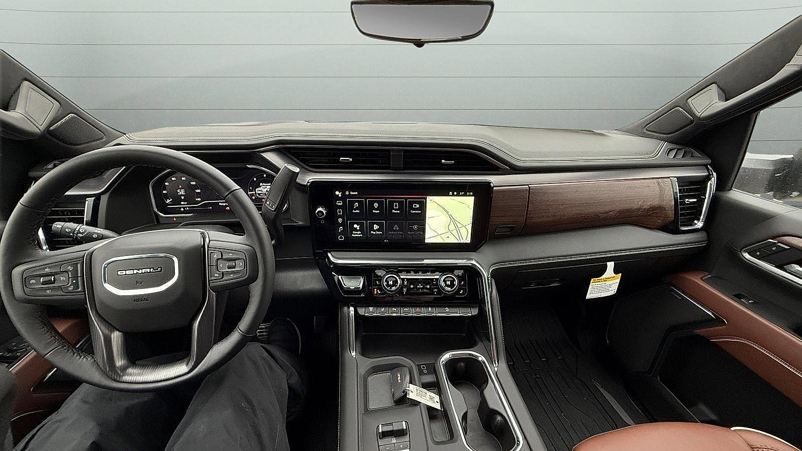 New 2025 GMC Sierra 3500 Denali Ultimate AWD/4WD image 10