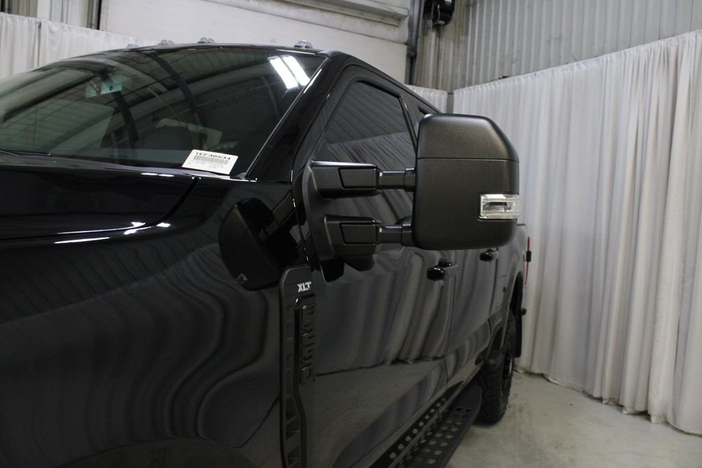 New 2026 Ford F250 XLT w/ XLT Premium Package AWD/4WD image 35
