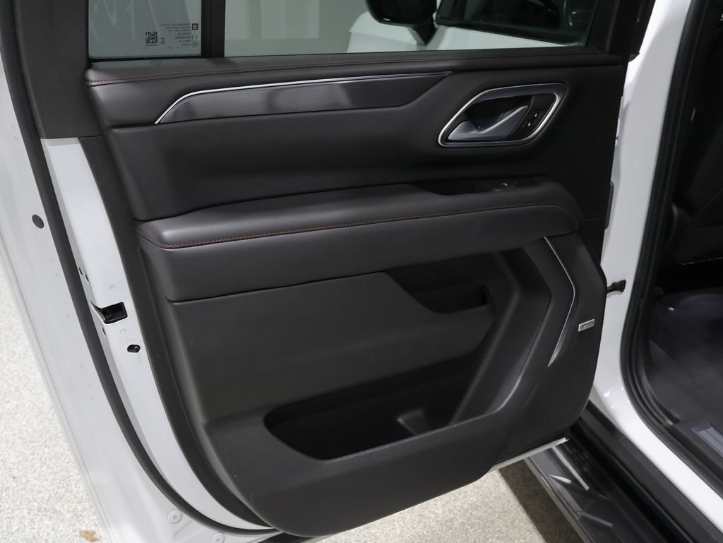 Used 2021 Chevrolet Suburban RST AWD/4WD image 20