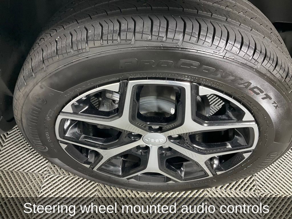 Certified 2024 Jeep Compass Limited image 10