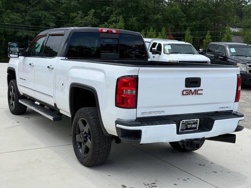 Used 2015 GMC Sierra 2500 Denali w/ Duramax Plus Package AWD/4WD image 5
