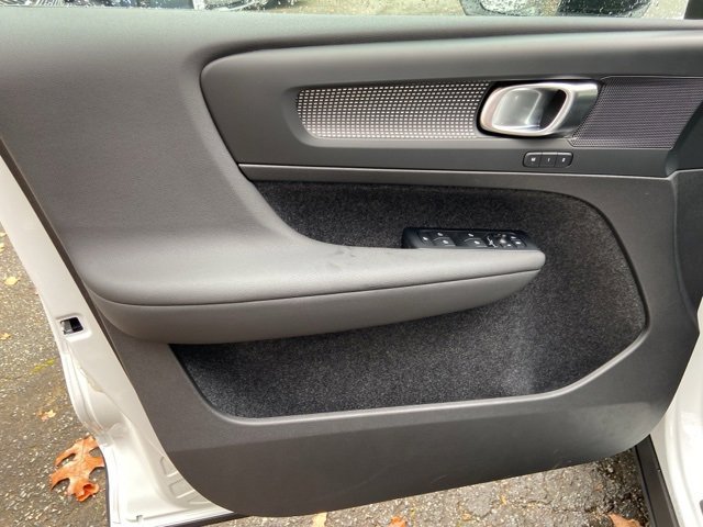 New 2026 Volvo EX40 Plus w/ Climate Package image 12