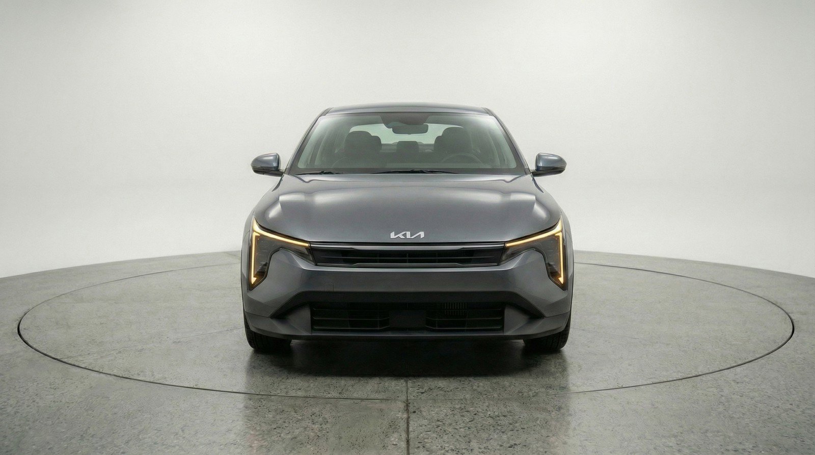 Used 2025 Kia K4 FWD image 2