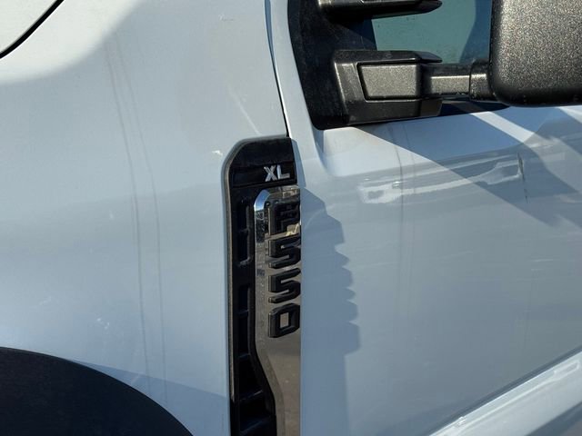 New 2026 Ford F550 4x4 Supercab Super Duty image 7