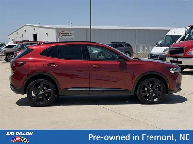 Used 2023 Buick Envision Essence w/ Sport Touring Package AWD/4WD image 3