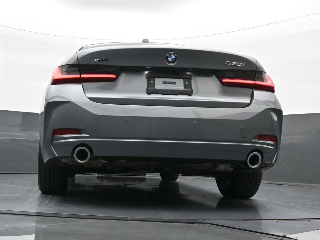 Used 2025 BMW 330i xDrive Sedan image 25