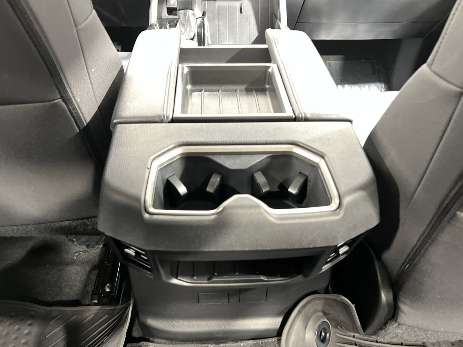 Used 2022 Toyota Tundra SR5 w/ TRD Off-Road Package image 21