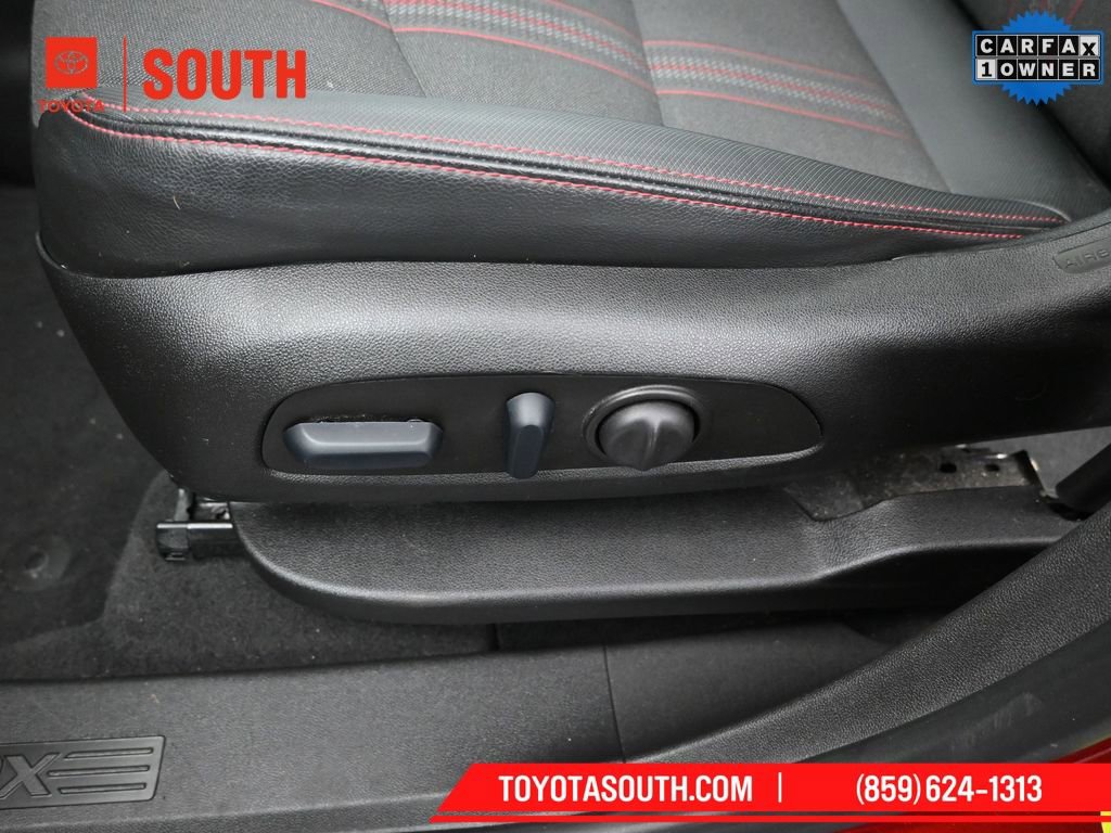 Used 2023 Chevrolet Equinox RS image 23