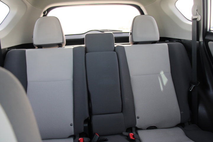 Used 2015 Toyota RAV4 XLE image 21